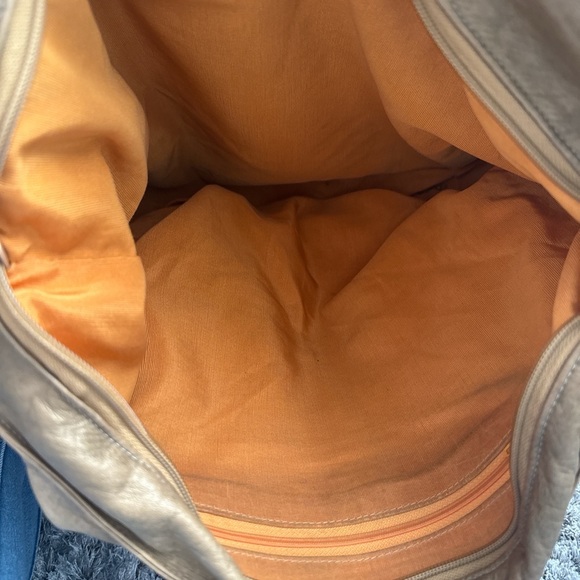 Gold Y2K style ladies bag - Picture 8 of 8